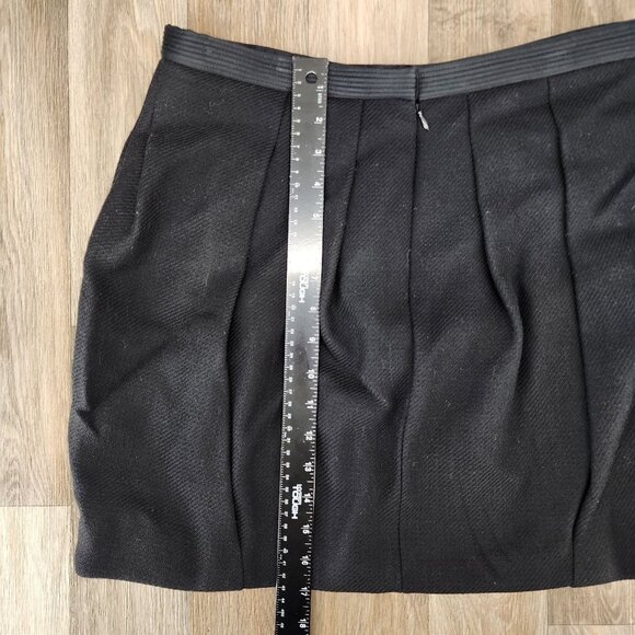 BCBGMAXAZRIA Runway Women's Size 10 Black Wool Pleated Silk Lined Mini Skirt - Picture 9 of 10